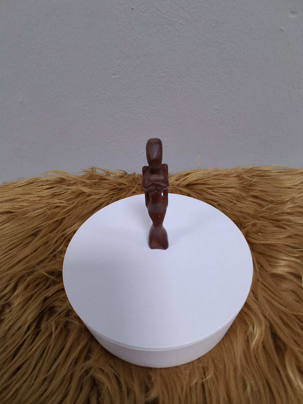 Muñeca Madera en Acana (Malaguidi Obini)