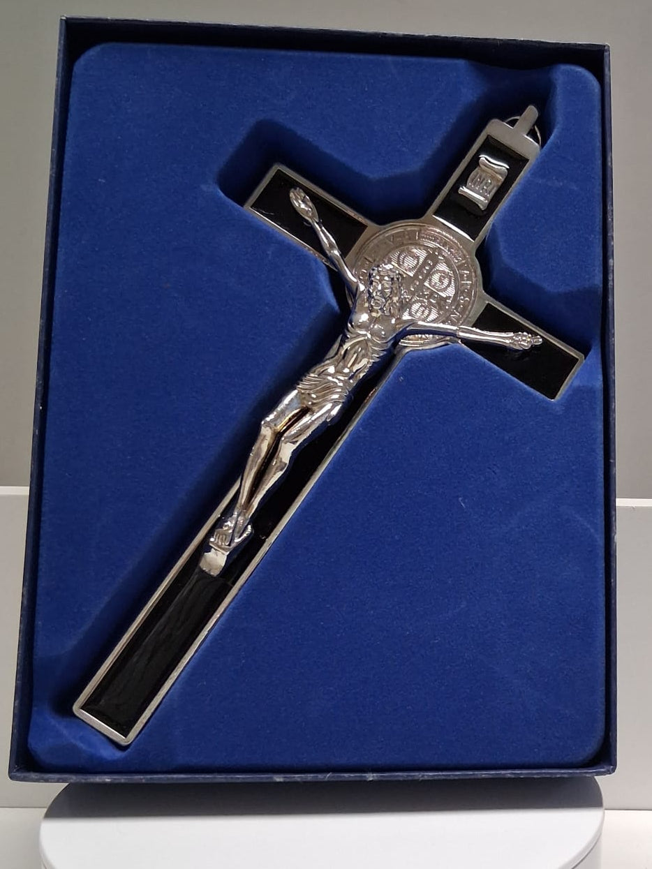 Crucifijo 7" metal negro/plata